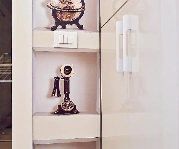 Alexis Neversea Daire