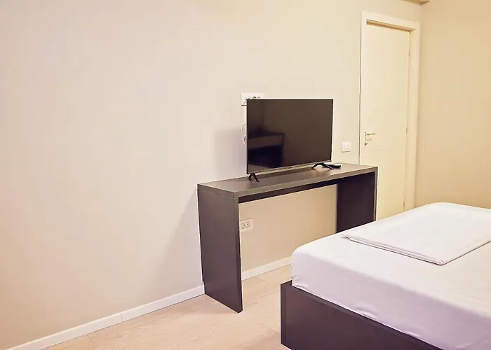 Alexis Neversea Köstence